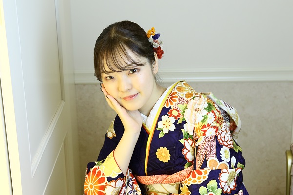 成人式 前撮り 紺振袖