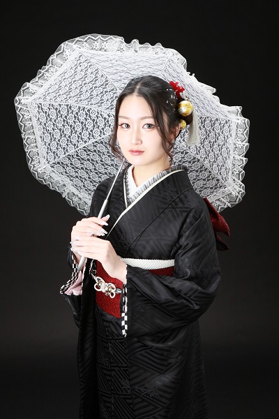 黒振袖　無地振袖　成人式前撮り