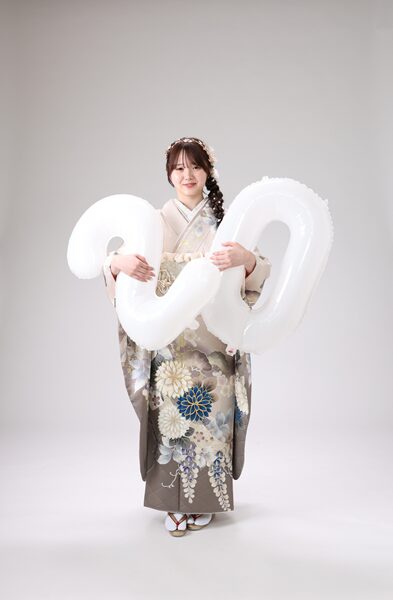 くすみ振袖